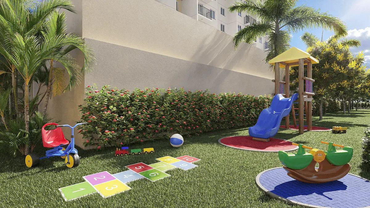 Playground externo com escorregador e gangorra.